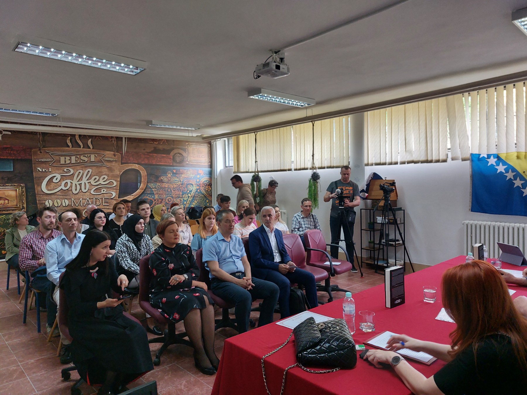 Promocija knjige "Nasilje nad ženama: diskursi, perspektive, lekcije iz bh. povijesti"