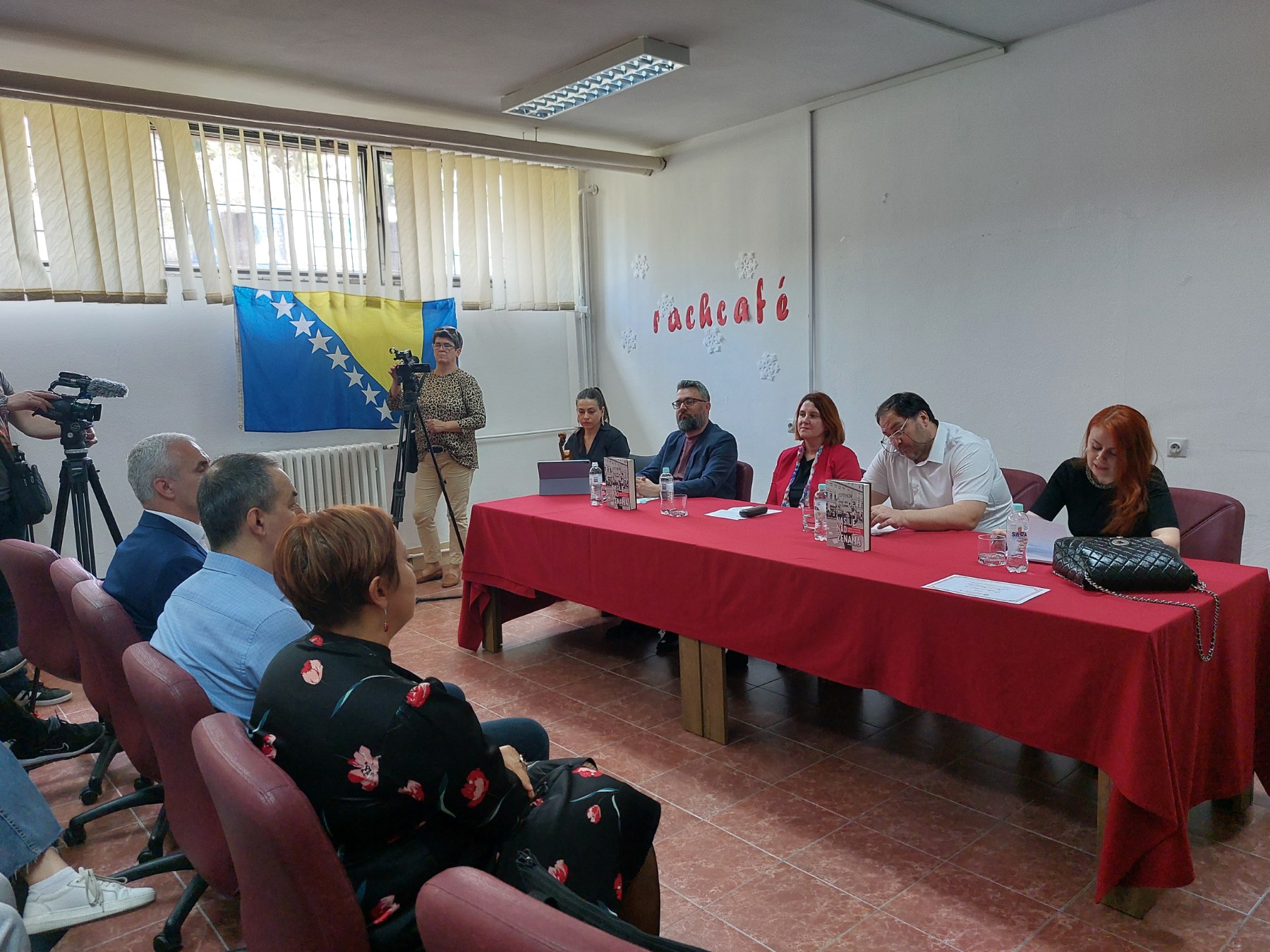 Promocija knjige "Nasilje nad ženama: diskursi, perspektive, lekcije iz bh. povijesti"