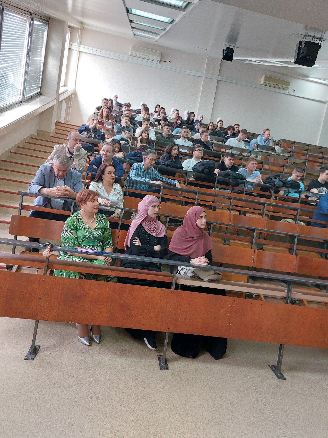 Studentski kolokvij "Ličnosti koje su dale doprinos razvoju tuzlanske regije"